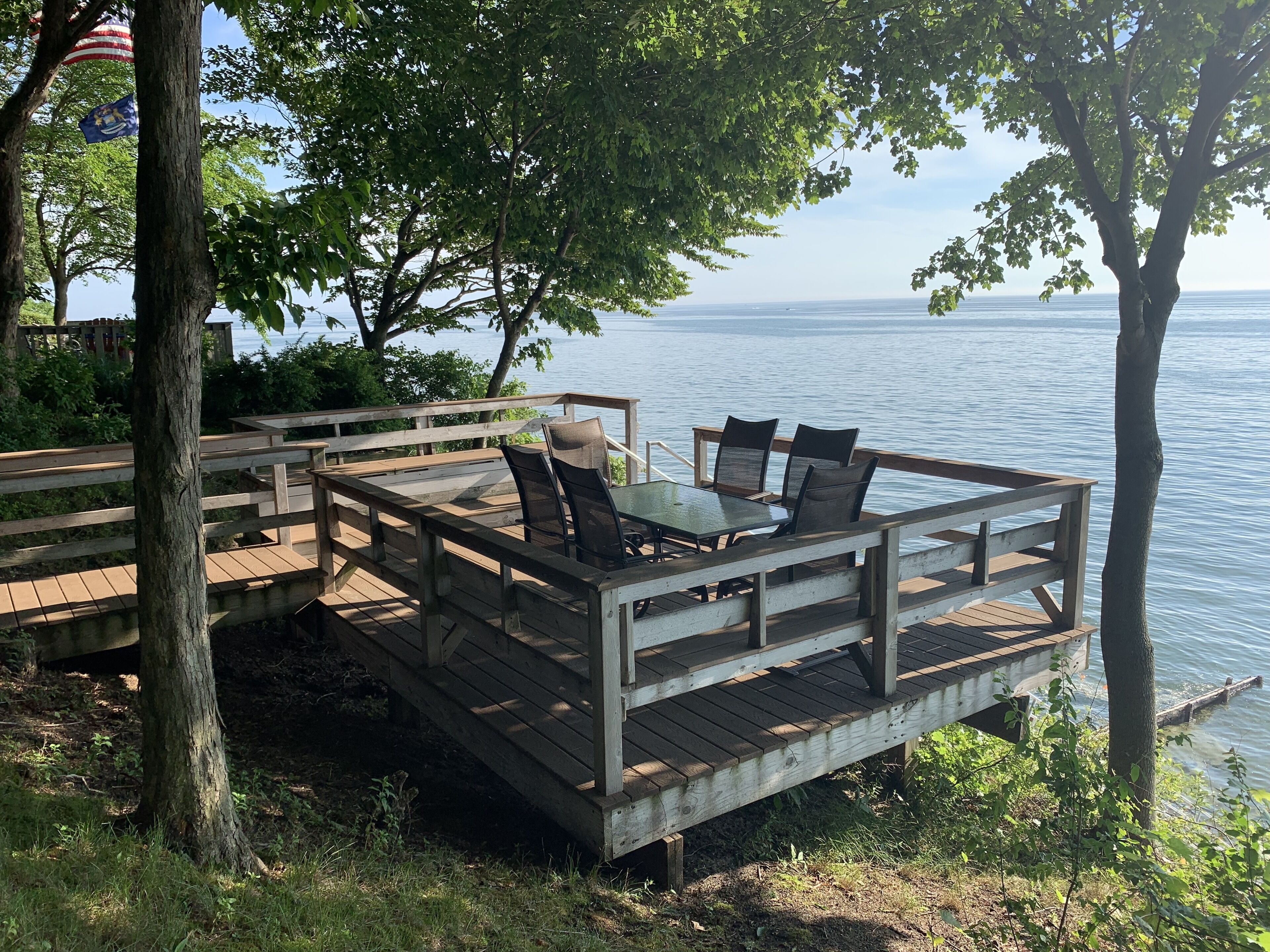 Classic Lake Michigan Cottage with Private Beach
