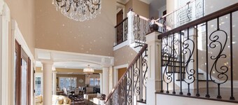Luxurious 6 bedroom estate with lake view & beach