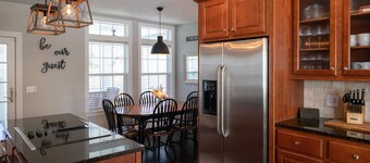 Charming Home in Douglas - Sleeps 14