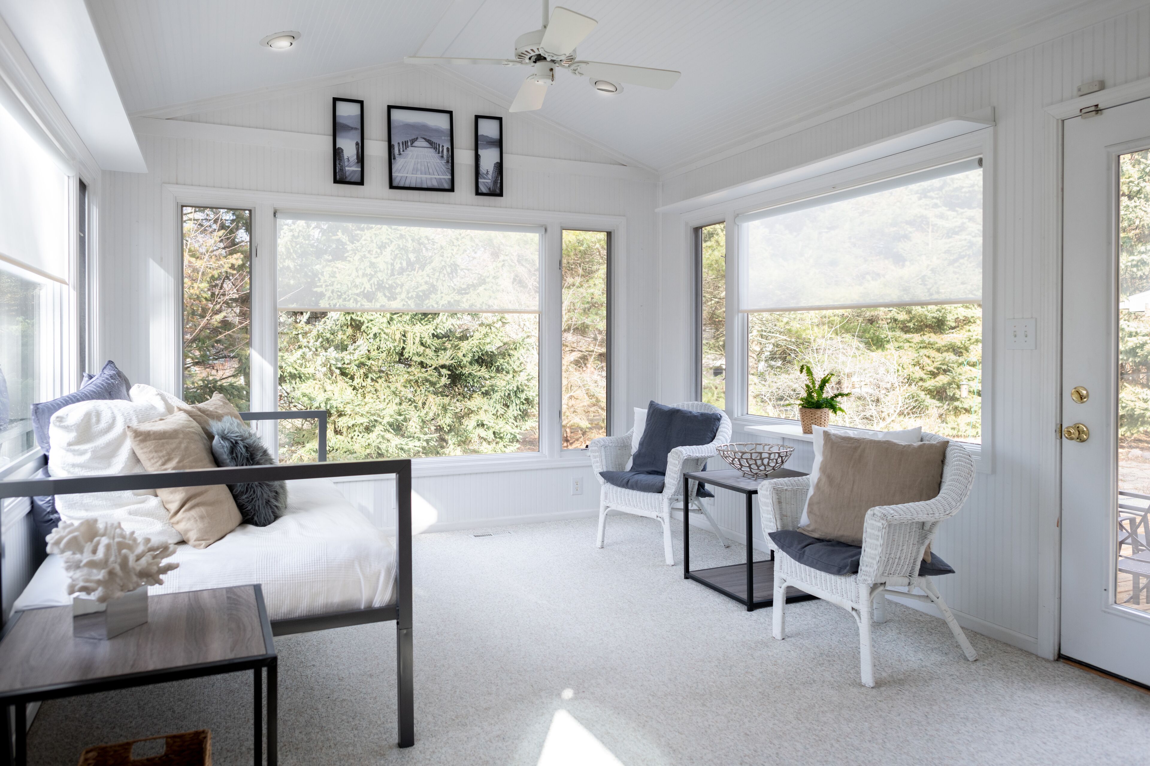 Beautifully Appointed Cape Cod near Local Beaches - Sleeps 7