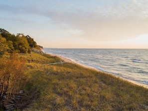 On the beach, beach towels - Macatawa Hills Lake Michigan Beachfront (Holland)