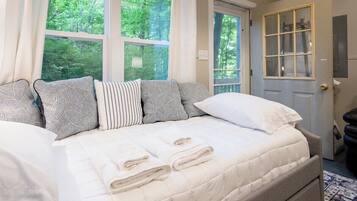 2 chambres, Wi-Fi gratuit, draps fournis