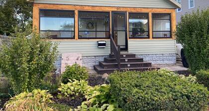 2-Bedroom Pet-Friendly Cottage | Near Downtown Holland, Walk to Dining & Parks