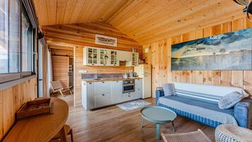 Cottage Confort, accessible aux personnes à mobilité réduite (Petite Villacanau) | Bar lounge