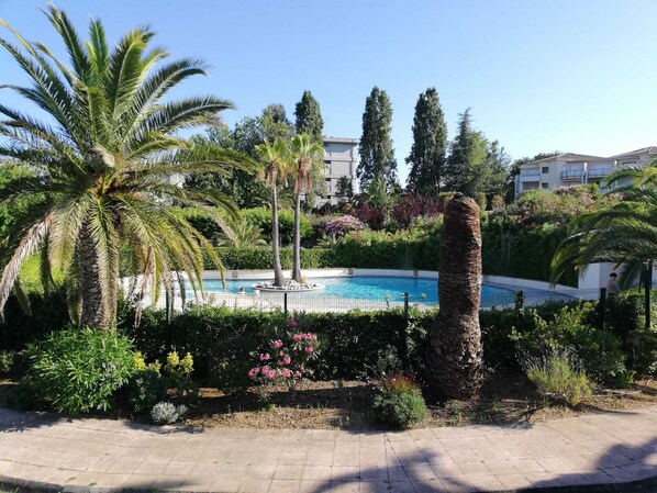 Piscina a l'aire lliure