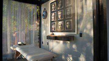 Behandelingskamers voor koppels, hotstone-massages