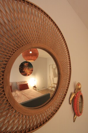 3 bedrooms, in-room safe, desk, iron/ironing board