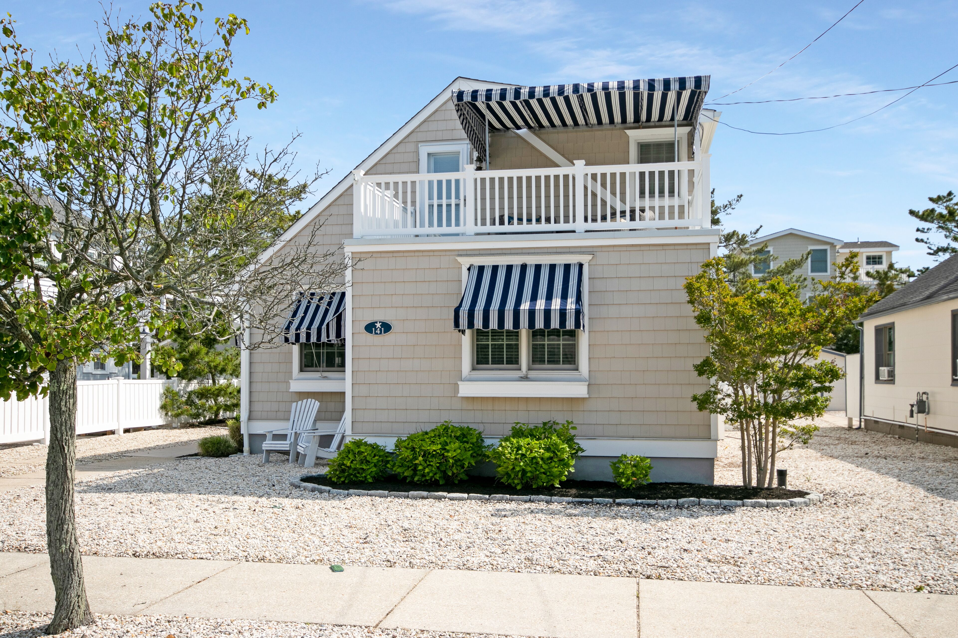 Victory Vintage - Vintage Avalon cottage in Avalon, NJ