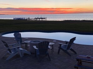 Pool - Kent Island Waterfront | Pool | Outdoor Dining | Stunning View | Private Dock (Grasonville)