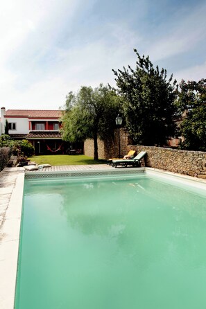 Piscine extérieure