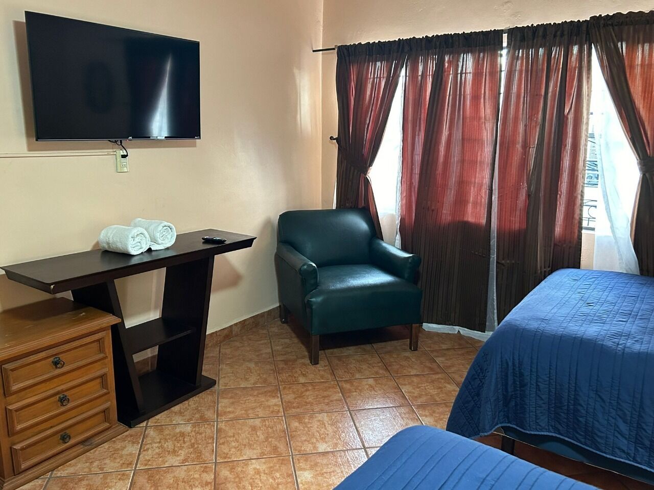 Classic House | 3 bedrooms, premium bedding, free WiFi, bed sheets