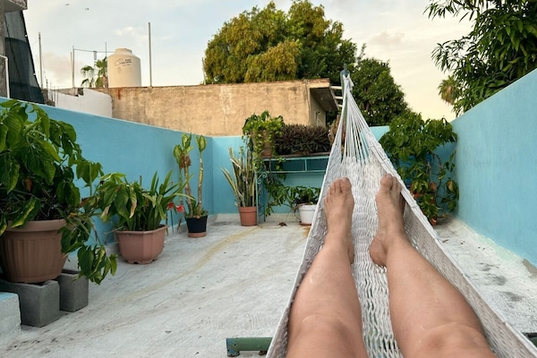 Rumah Klasik | Area keluarga | Televisi layar datar 52-inci dengan saluran TV kabel dan TV