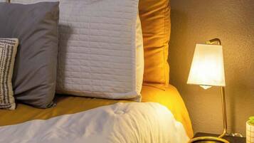 2 chambres, fer et planche Ă repasser, Wi-Fi gratuit, draps fournis