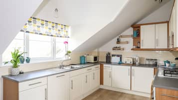 Cottage | Interior