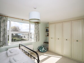 Cottage | Interior - Menai View (Y Felinheli)