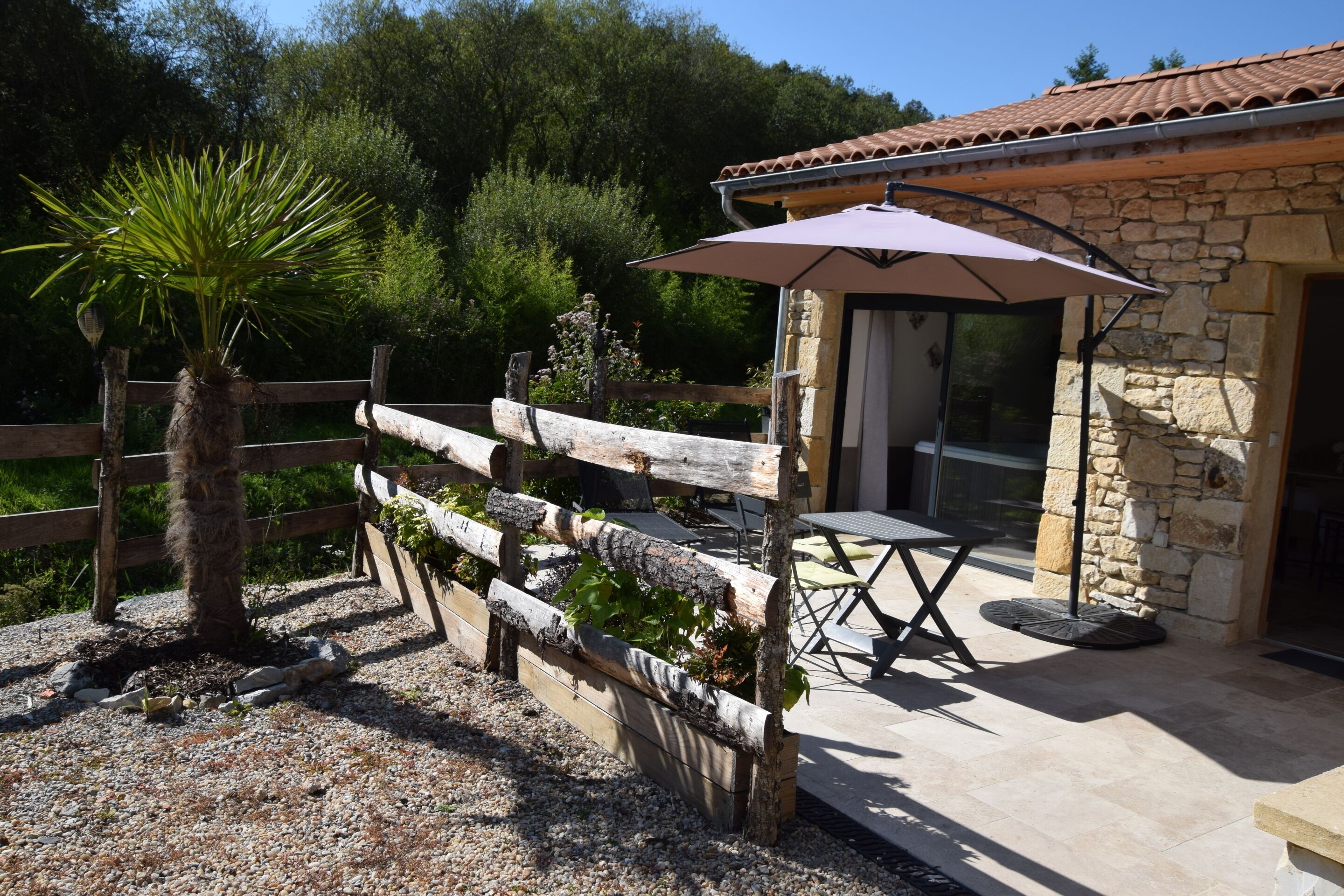 Romantic Cottage, Hot Tub (L'Étoile Spa) | Exterior