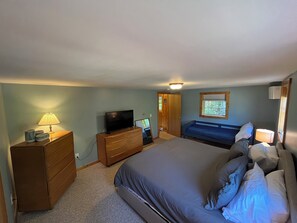 3 Schlafzimmer, Bügeleisen/Bügelbrett, Reisekinderbett, kostenloses WLAN