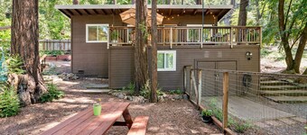 Faeya Grove - Charming Family Getaway! Remodeled, short drive to Russian River.