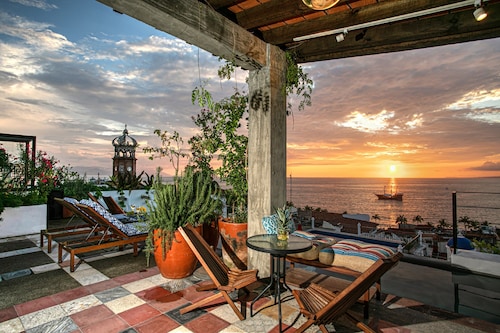 Casa Pancha Puerto Vallarta Centro - Adults Only   