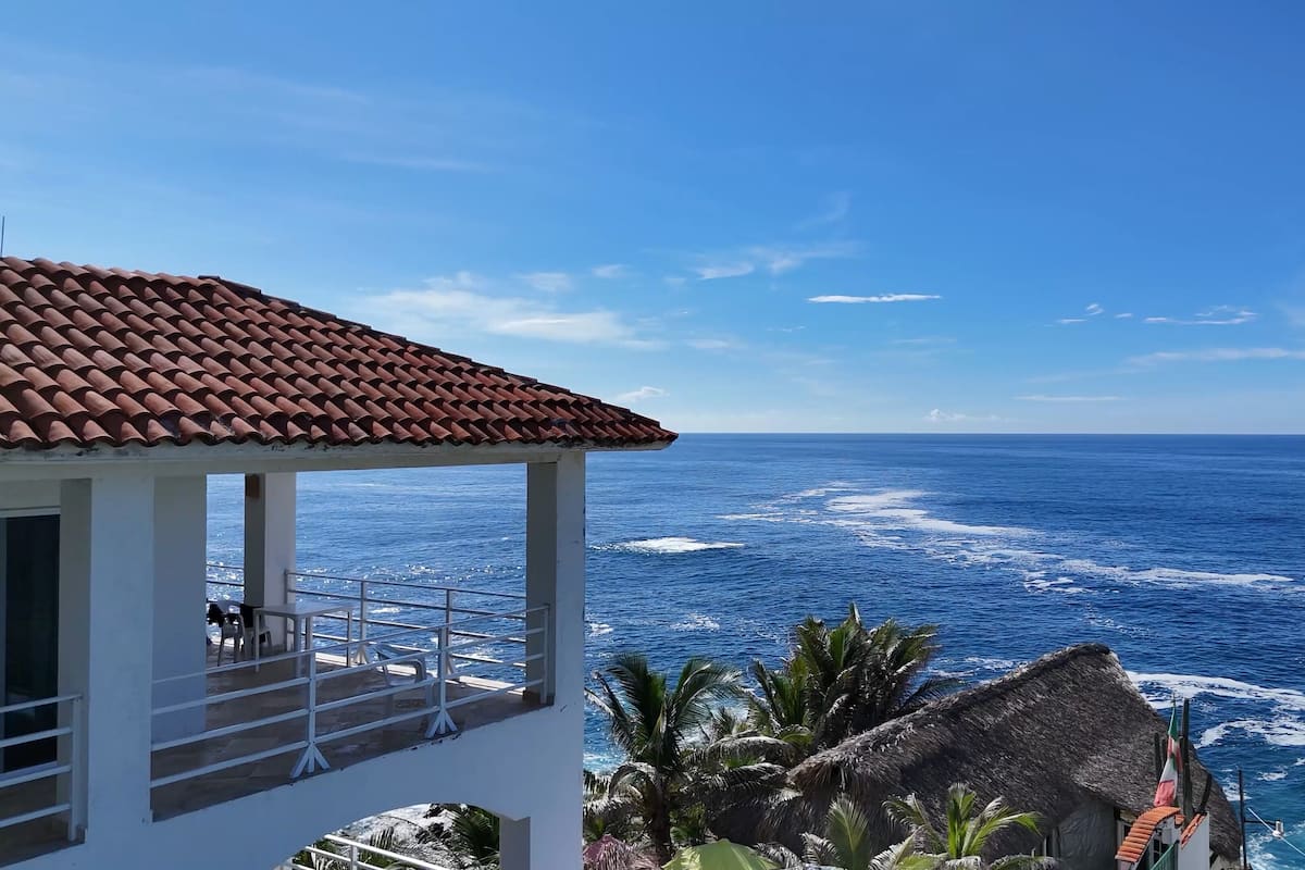 Habitacion Mar | Select Comfort beds, individually decorated, individually furnished