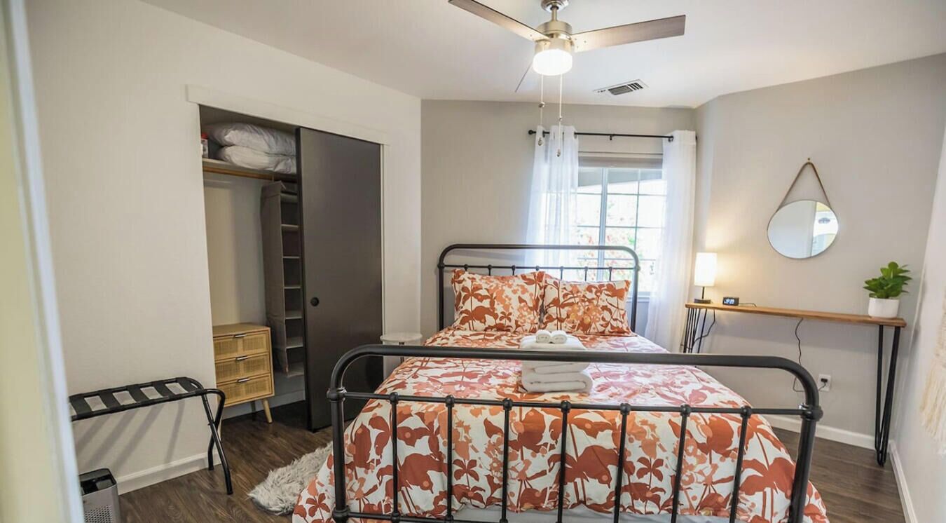Desk, iron/ironing board, travel crib, WiFi (free)