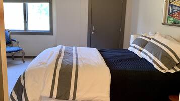 2 bedrooms, free WiFi, bed sheets, wheelchair access