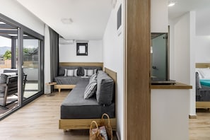Penthouse | In-room safe, desk, blackout drapes, soundproofing - Anassa Suites (Dio-Olympos)