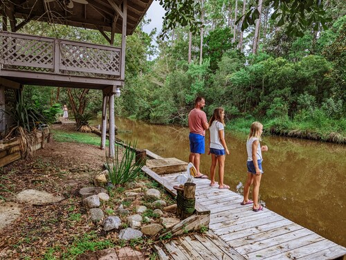 Secluded Home on Canal 1 Mile to Beach