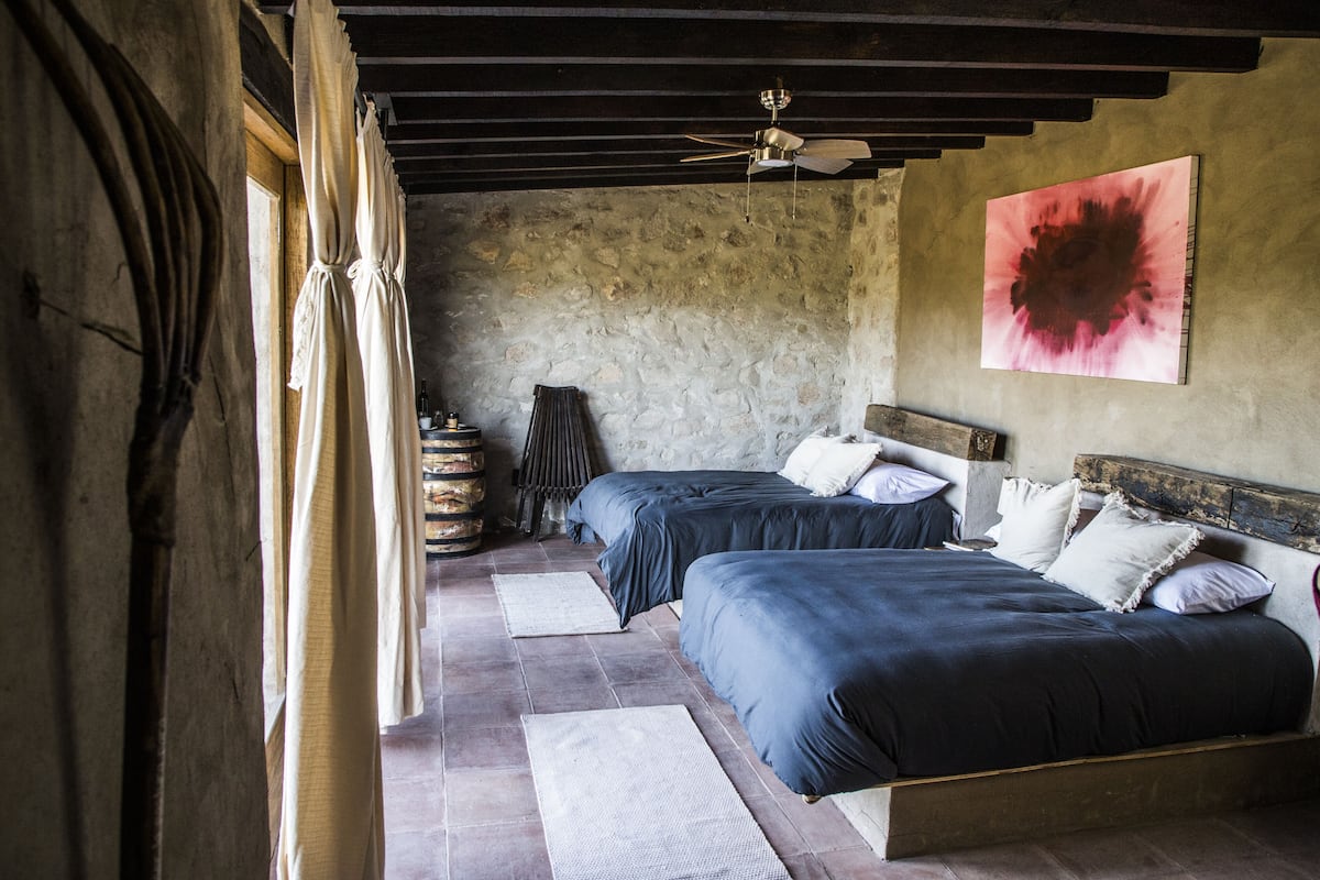 In-room safe, free WiFi, individually furnished, bed sheets