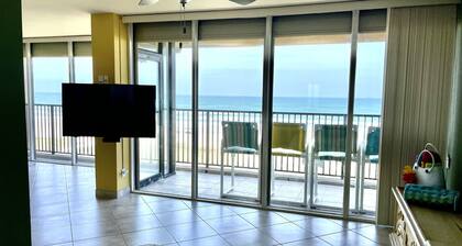 Fabulous 5th floor beachfront; fully appointed; discount for weekdays & 7 nights