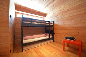 2 chambres, Wi-Fi gratuit, draps fournis