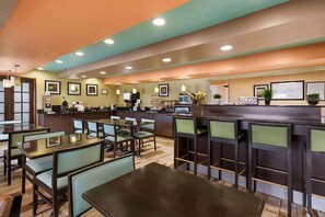 Free daily continental breakfast  - Baymont by Wyndham Elizabeth City (Elizabeth City)
