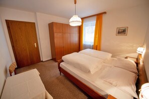 2 habitaciones, wifi gratis y ropa de cama 