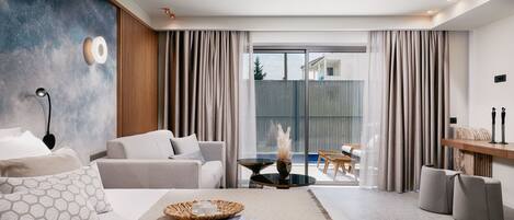 Junior Suite, 1 King Bed | 1 bedroom, Egyptian cotton sheets, premium bedding, down comforters