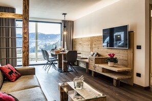 TV - Apartments Grunnes 130C (Ortisei)