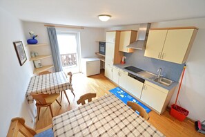 Dining - 120A Tieja Panoramic Lodge (Selva di Val Gardena)