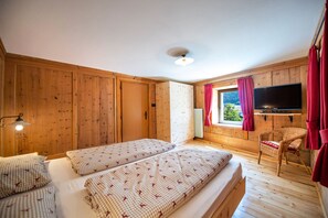 3 Schlafzimmer, kostenloses WLAN, Bettwäsche