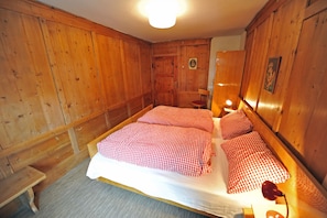 3 chambres, Wi-Fi gratuit, draps fournis