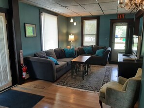 Smart TV, DVD player, books, video library