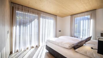 1 quarto, Wi-Fi de cortesia, roupa de cama