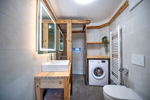 Douche, serviettes fournies