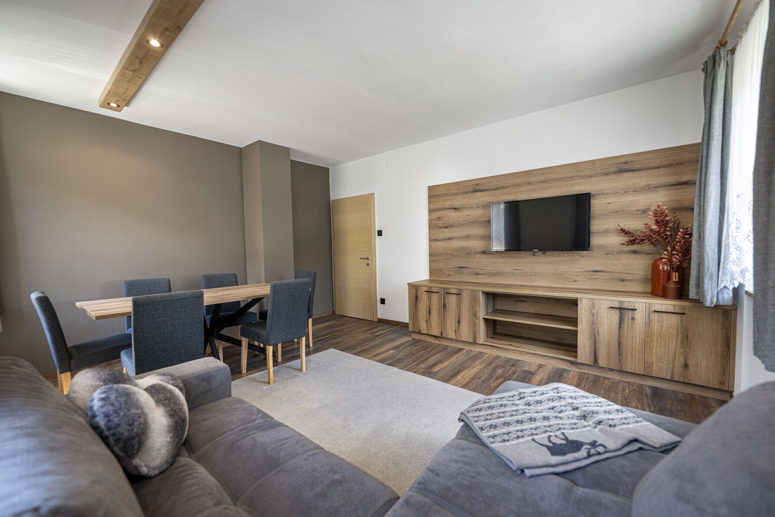 Fernseher