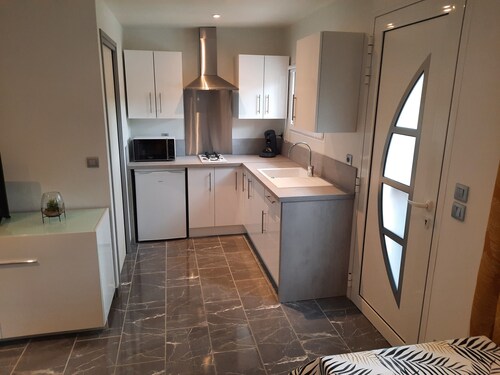 Maisonnette à la campagne