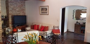 Living area - Villa 6 pers 180 m2 avec piscine dans le Luberon (grambois)