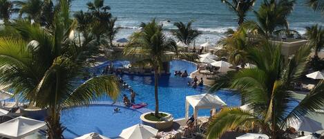 Piscine extérieure, piscine chauffée