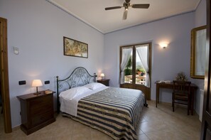 4 室のベッドルーム、WiFi