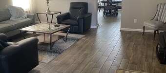 House 8122 near IAH George Bush Airport 