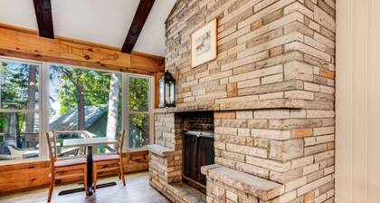 Rare Muskoka Chalet Suite - A1