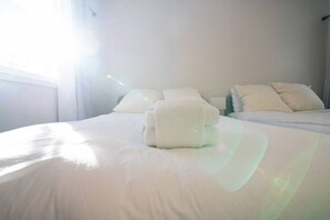 1 dormitorio, escritorio, wifi y ropa de cama
