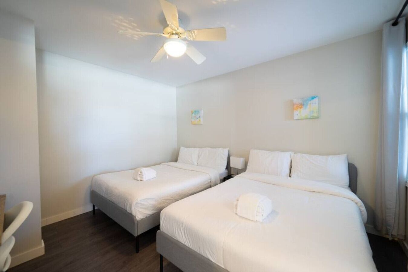 1 dormitori, escriptori, wifi i roba de llit 